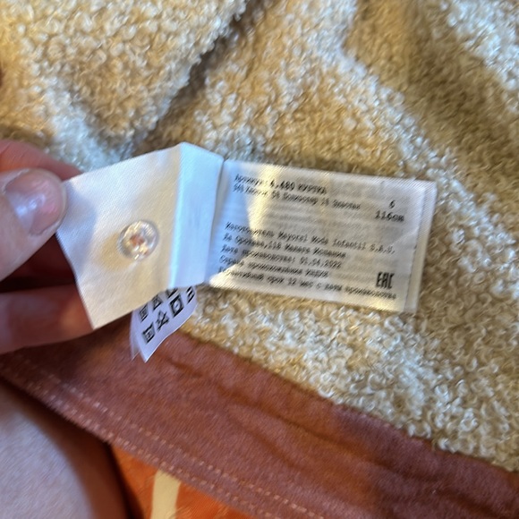 Mayoral size 6 fall jacket! Perfect condition. Cozy lining - Picture 4 of 6